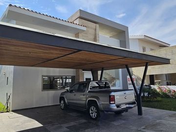 Casa nueva en venta en Paraíso Country Club, Morelos.