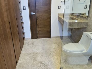 Casa nueva en venta en Paraíso Country Club, Morelos.
