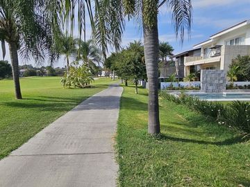 Casa nueva en venta en Paraíso Country Club, Morelos.