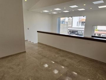 Casa nueva en venta en Paraíso Country Club, Morelos.