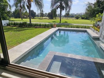 Casa nueva en venta en Paraíso Country Club, Morelos.