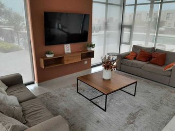 Venta de casa nueva en Zakia, zona de El nuevo Querétaro
