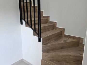 Venta de casa nueva en Zakia, zona de El nuevo Querétaro
