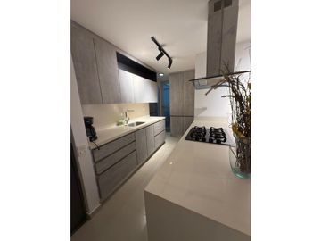 Apartamento en venta Amoblado