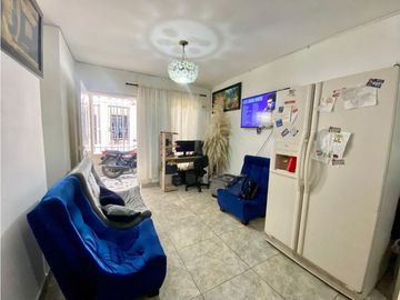 Oportunidad de inversión-Casa con rentas y excelentes acabados.