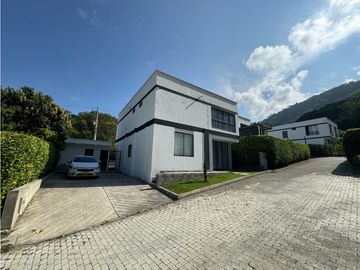 Venta De Casa En Unidad Sopetran