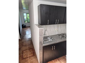 VENDO CASA DUPLEX SECTOR LA MACARENA