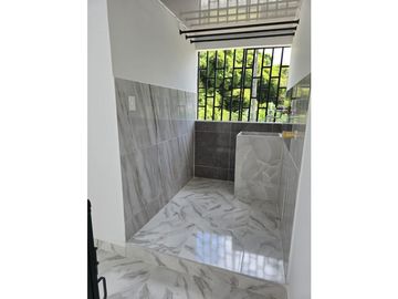 VENDO CASA DUPLEX SECTOR LA MACARENA