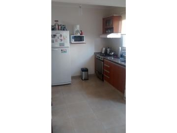 CASA DE PASILLO ZONA SUR IMPECABLE (ANCHORENA 400)