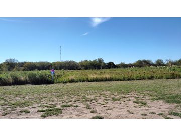 Oliveros: Terrenos de 482 m2 en Venta financiados en Barrio de Quintas, Oliveros, Santa Fe, Argentina