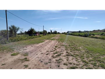 Oliveros: Terrenos de 482 m2 en Venta financiados en Barrio de Quintas, Oliveros, Santa Fe, Argentina