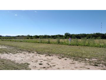 Oliveros: Terrenos de 482 m2 en Venta financiados en Barrio de Quintas, Oliveros, Santa Fe, Argentina