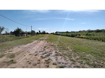 Oliveros: Terrenos de 482 m2 en Venta financiados en Barrio de Quintas, Oliveros, Santa Fe, Argentina