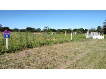 Oliveros: Terrenos de 482 m2 en Venta financiados en Barrio de Quintas, Oliveros, Santa Fe, Argentina