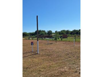 Oliveros: Terrenos de 482 m2 en Venta financiados en Barrio de Quintas, Oliveros, Santa Fe, Argentina