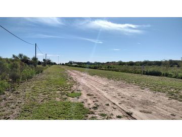 Oliveros: Terrenos de 482 m2 en Venta financiados en Barrio de Quintas, Oliveros, Santa Fe, Argentina