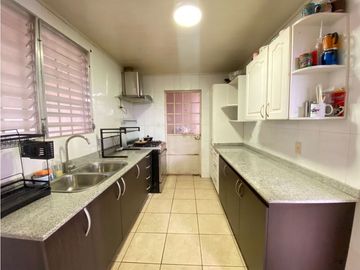 Venta de CASA REMODELADA en BRISAS DEL GOLF