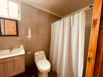Excelente ubicacion. casa para vivir e invertir