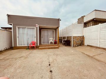 Excelente ubicacion. casa para vivir e invertir