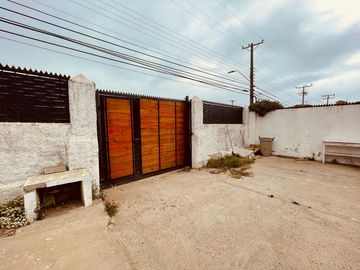 Excelente ubicacion. casa para vivir e invertir