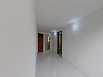 Venta Apartamento Nueva Granada Sur Central En Cali, Cerca A Todo Parqueadero Propio