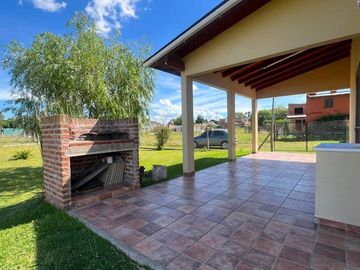VENTA CASA 3 AMBIENTES SANTA CLARA APTO CREDITO