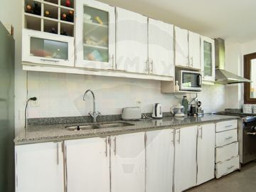Casa moderna en venta City Bell 3 dormitorios