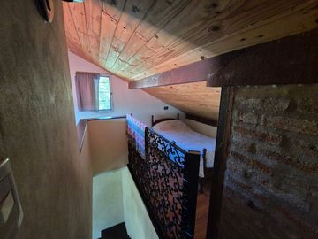 CASA 4 AMBIENTES CON COCHERA BERNAL EN VENTA