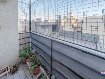 DEPARTAMENTO EN VENTA 3 AMBIENTES BALCON COCHERA