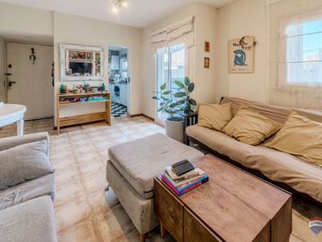 DEPARTAMENTO EN VENTA 3 AMBIENTES BALCON COCHERA