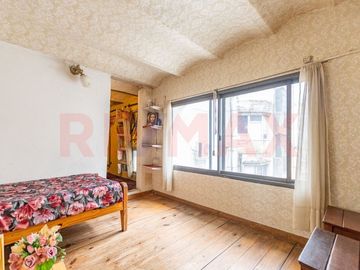 Venta Depto. 3 dorm. con Entrepiso Monserrat