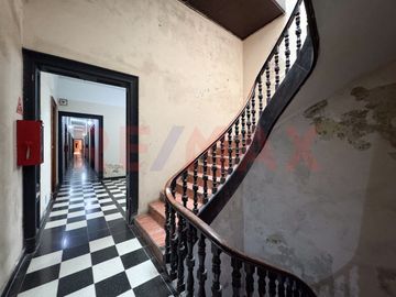Venta Depto. 3 dorm. con Entrepiso Monserrat