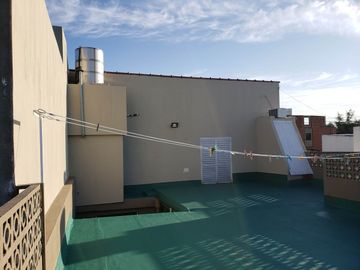 CASA EN EXCELENTE ESTADO DE 4 DORMITORIOS.TOLOSA