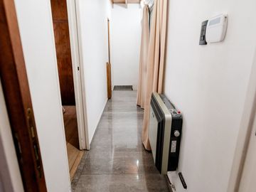 CASA EN EXCELENTE ESTADO DE 4 DORMITORIOS.TOLOSA