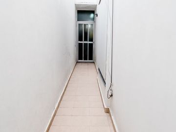 CASA EN EXCELENTE ESTADO DE 4 DORMITORIOS.TOLOSA
