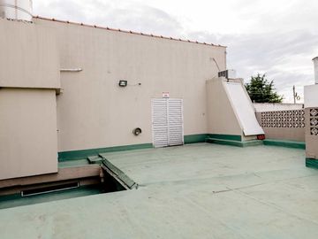 CASA EN EXCELENTE ESTADO DE 4 DORMITORIOS.TOLOSA
