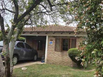 CASA EN CAÑUELAS  APTA CREDITO