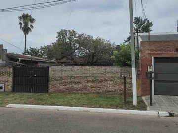 CASA EN CAÑUELAS  APTA CREDITO