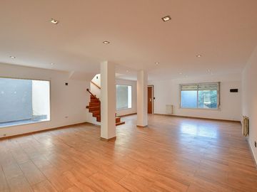 Casa en venta en City Bell POSIBLE APTO BANCO