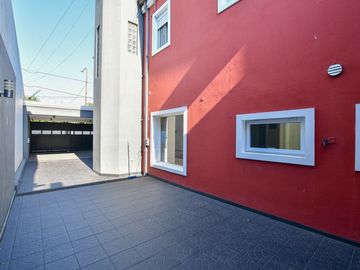 Casa en venta en City Bell POSIBLE APTO BANCO