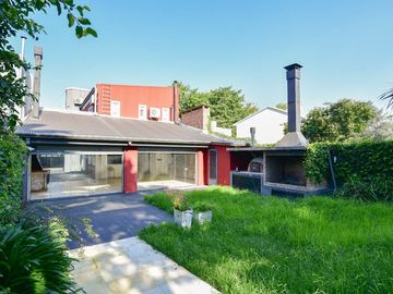 Casa en venta en City Bell POSIBLE APTO BANCO