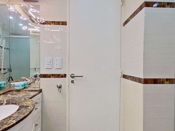 Venta Departamento Semipiso  Av. Mitre Avellaneda