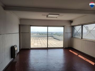Venta Departamento Semipiso  Av. Mitre Avellaneda