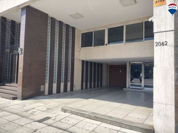 Venta Departamento Semipiso  Av. Mitre Avellaneda
