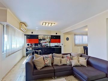 Venta Departamento Semipiso  Av. Mitre Avellaneda