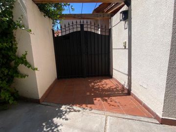 CASA EN VENTA EN VISTALBA