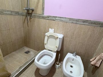 CASA EN VENTA EN PLOTTIER – BARRIO CAMINOS DEL SOL