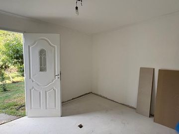 CASA EN VENTA EN PLOTTIER – BARRIO CAMINOS DEL SOL