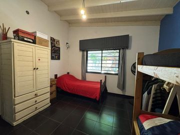 CASA EN VENTA  3 AMBIENTES EN ALEJANDRO KORN