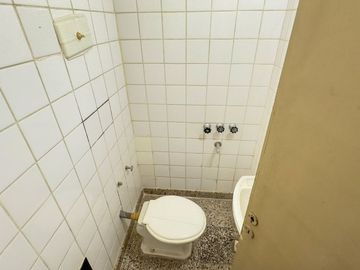 HOTEL 14 HABITACIONES CON BAÑO PRIVADO MAS DEPEND.